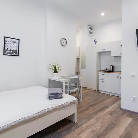 Stay99 Aparthotel Poznań