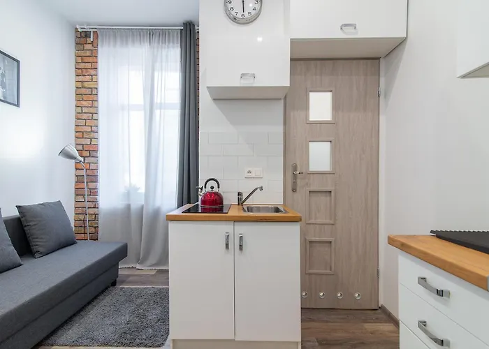 Stay99 Lägenhetshotell Poznań