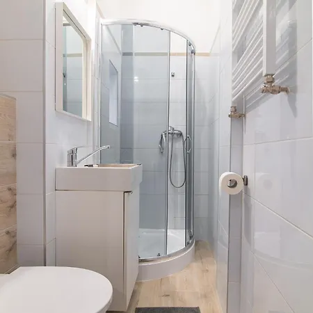 Stay99 Appart hôtel 3*